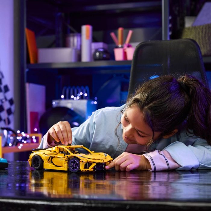 cokorito-toys-lego-42205-chevrolet-corvette-stingray-4